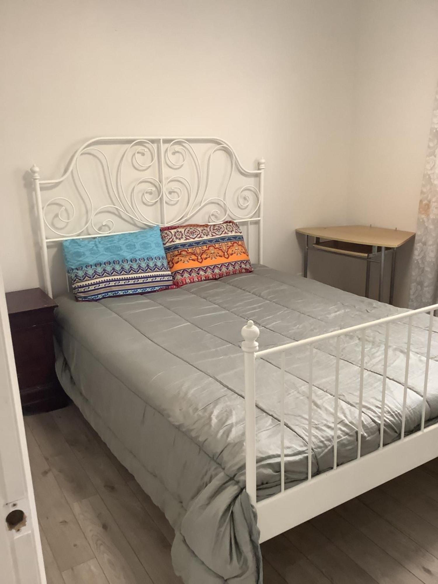 Private House Bed & Breakfast Markham Bagian luar foto