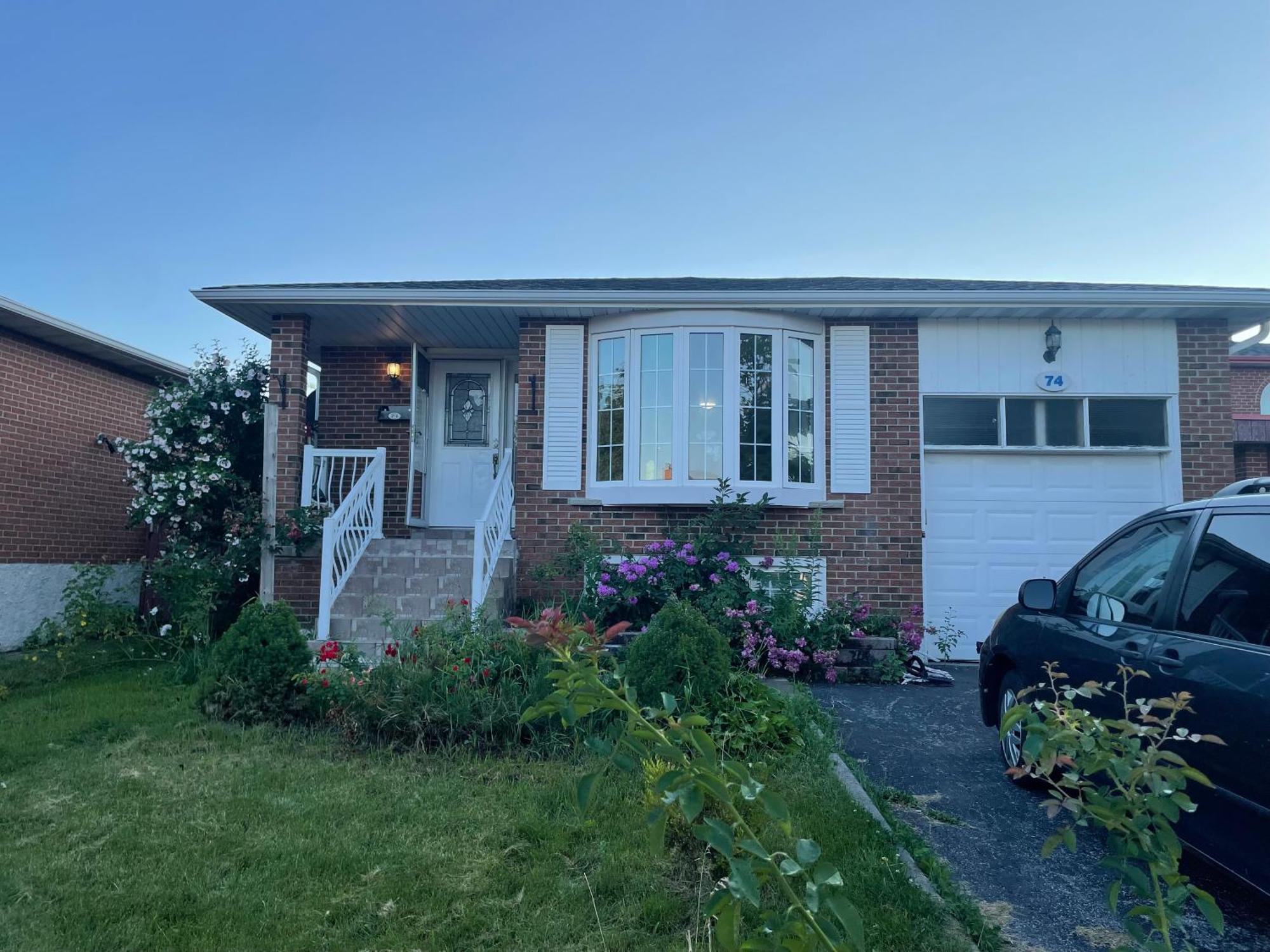 Private House Bed & Breakfast Markham Bagian luar foto